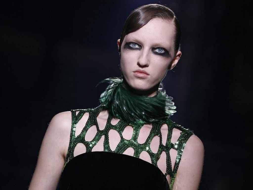 Dekandentes von Dries Van Noten in Paris. Foto: Ian langsdon