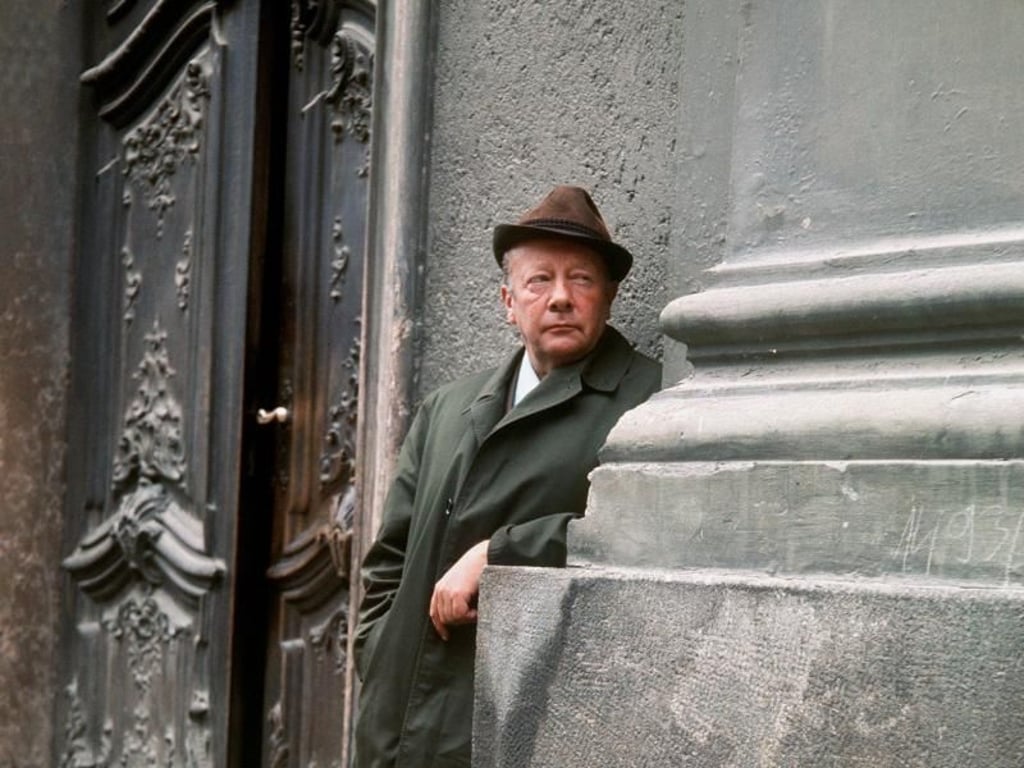 Erik Ode in einer Szene der TV-Krimi-Serie "Der Kommissar". Foto: Hans Gregor