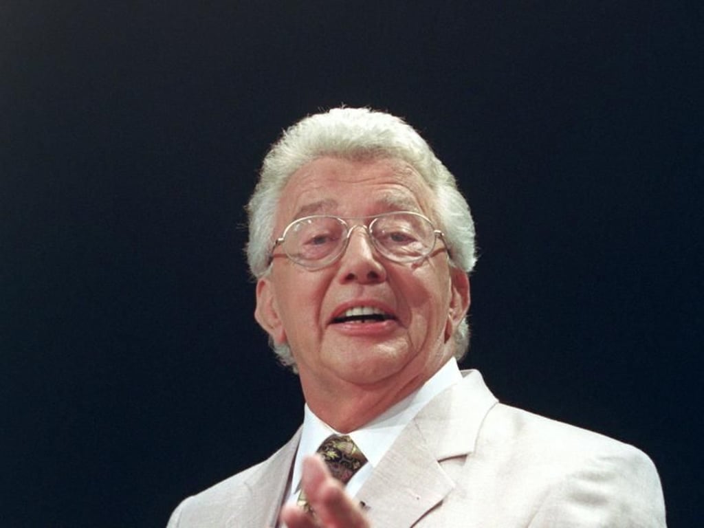Urgestein der deutschen TV-Unterhaltung: Dieter Thomas Heck ist im August 2018 im Alter von 80 Jahren gestorben. Foto: Jens Kalaene