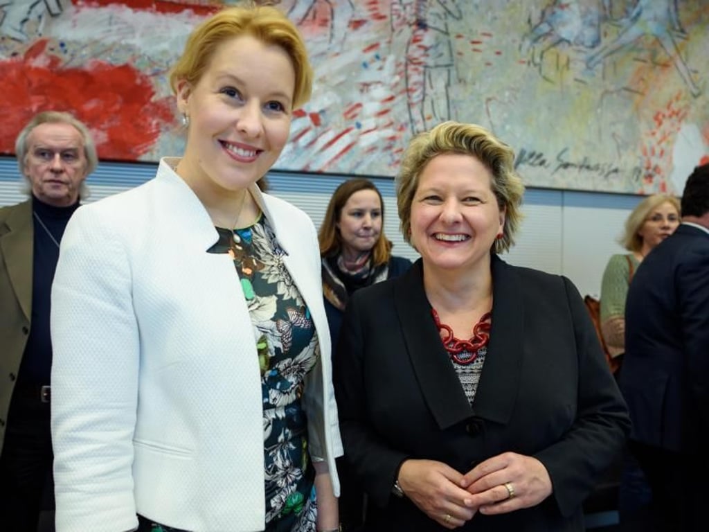 Franziska Giffey (SPD, l-r) wurde als designierte Familienministerin und Svenja Schulze als designierte Umweltministerin vorgestellt. Foto: Gregor Fischer