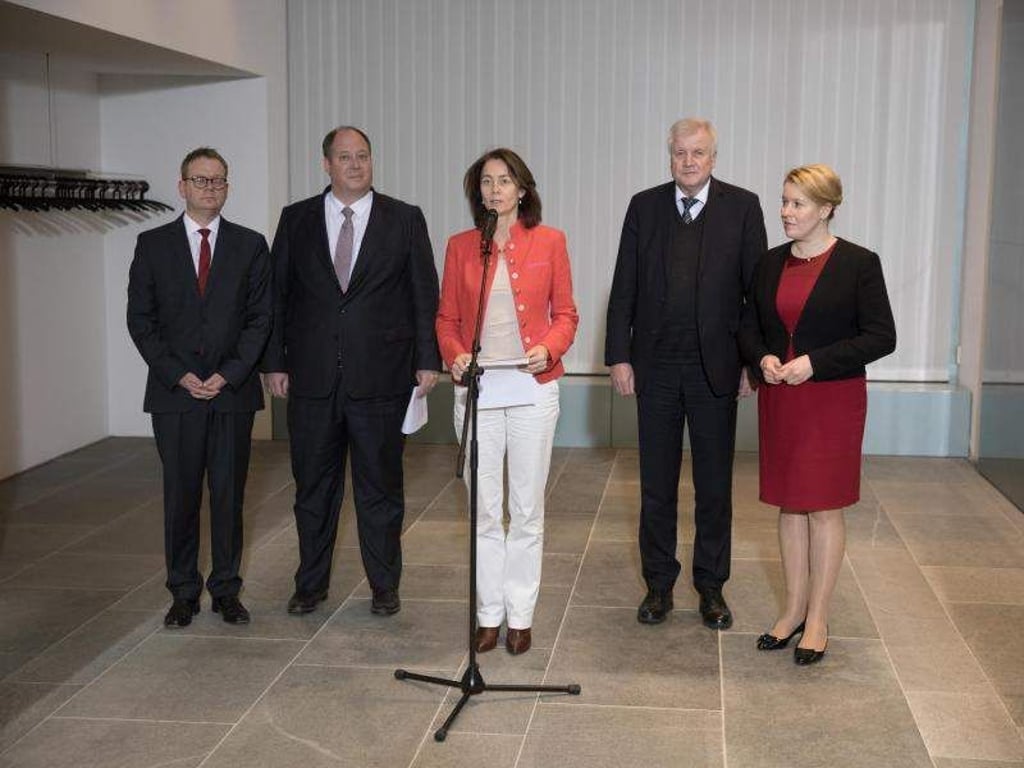 Paragraf 219a verbietet «Werbung» für Schwangerschaftsabbrüche. Die SPD will den Paragrafen streichen, die CDU ihn beibehalten. Foto: Jörg Carstensen