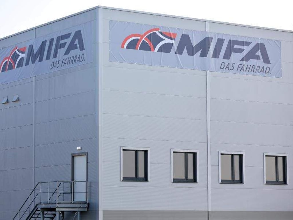 Die Produktionshalle der MIFA-Bike GmbH in Sangerhausen (Sachsen-Anhalt). Foto: Jan Woitas/Archiv