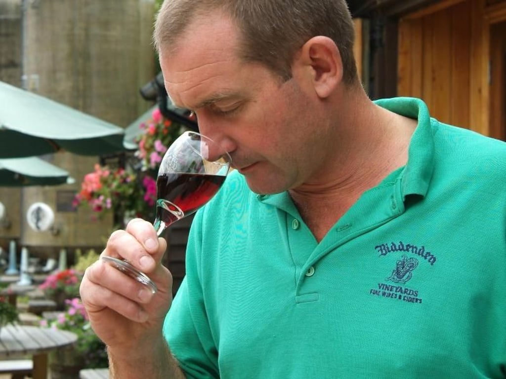 Julian Barnes führt das Weingut Biddenden Vineyards. Foto: Biddenden Vineyards/Visit Kent