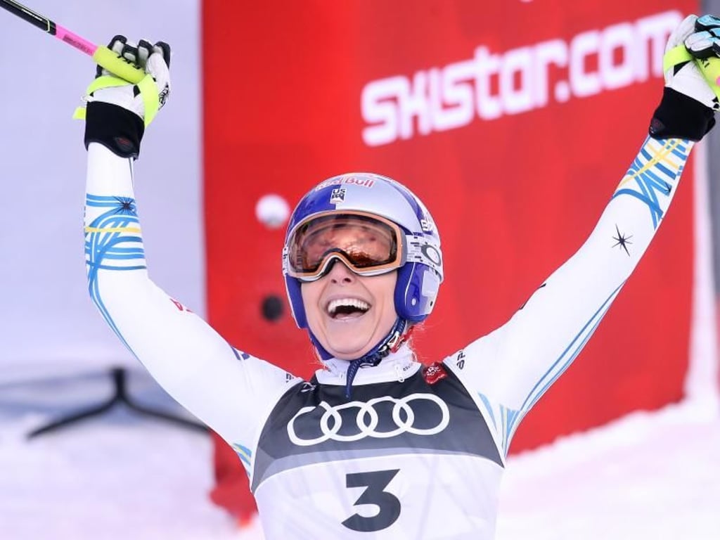 Lindsey Vonn jubelt im Zielbereich. Die US-Skirennfahrerin hat WM-Bronze geholt. Foto: Expa/Johann Groder/APA