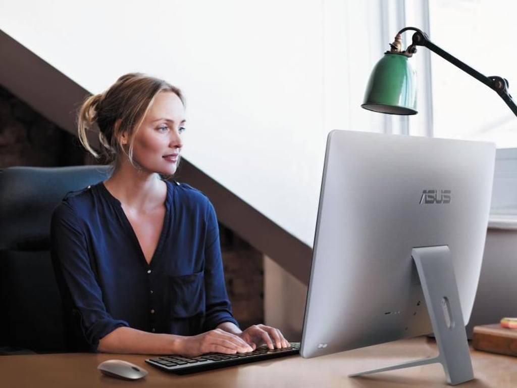 Schlichtes Design: Der Asus Zen AiO ZN270IE. Foto: Kupicoo/Asus
