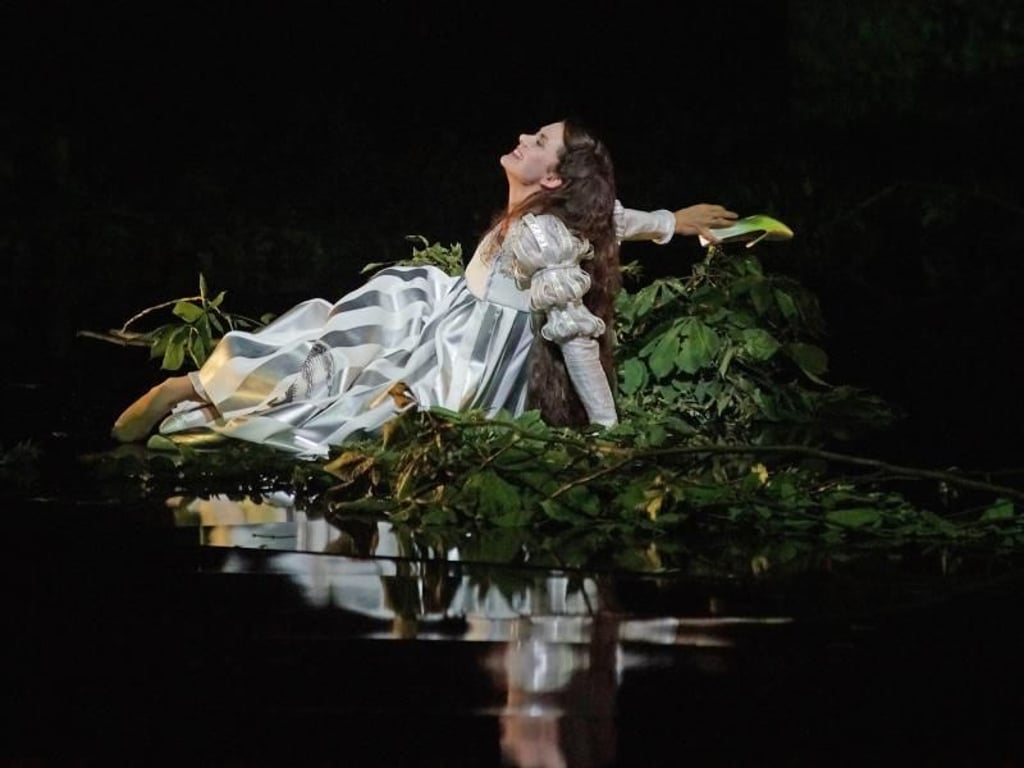 Iulia Maria Dan als Ofelia. Foto: Bregenz Festival/Karl Forster