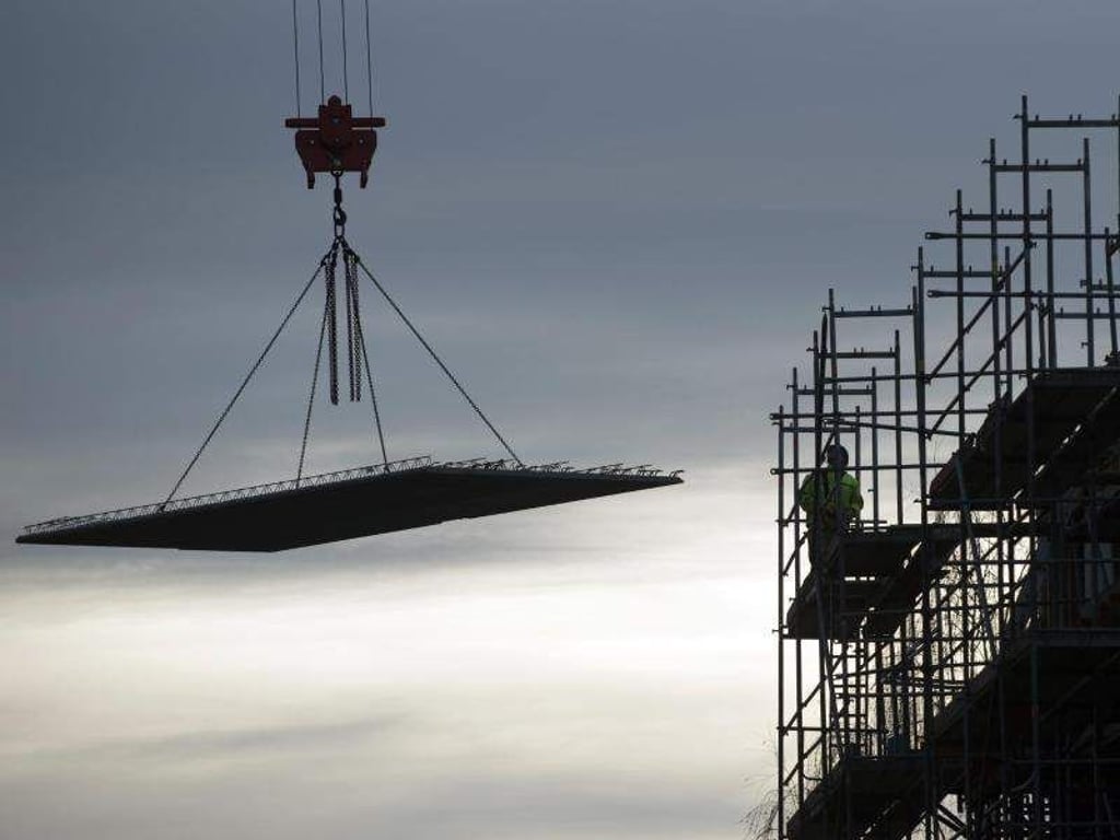 Eine Studie sieht in Städten zu wenig und auf dem Land zu viel Neubau. Foto: Klaus-Dietmar Gabbert/zb