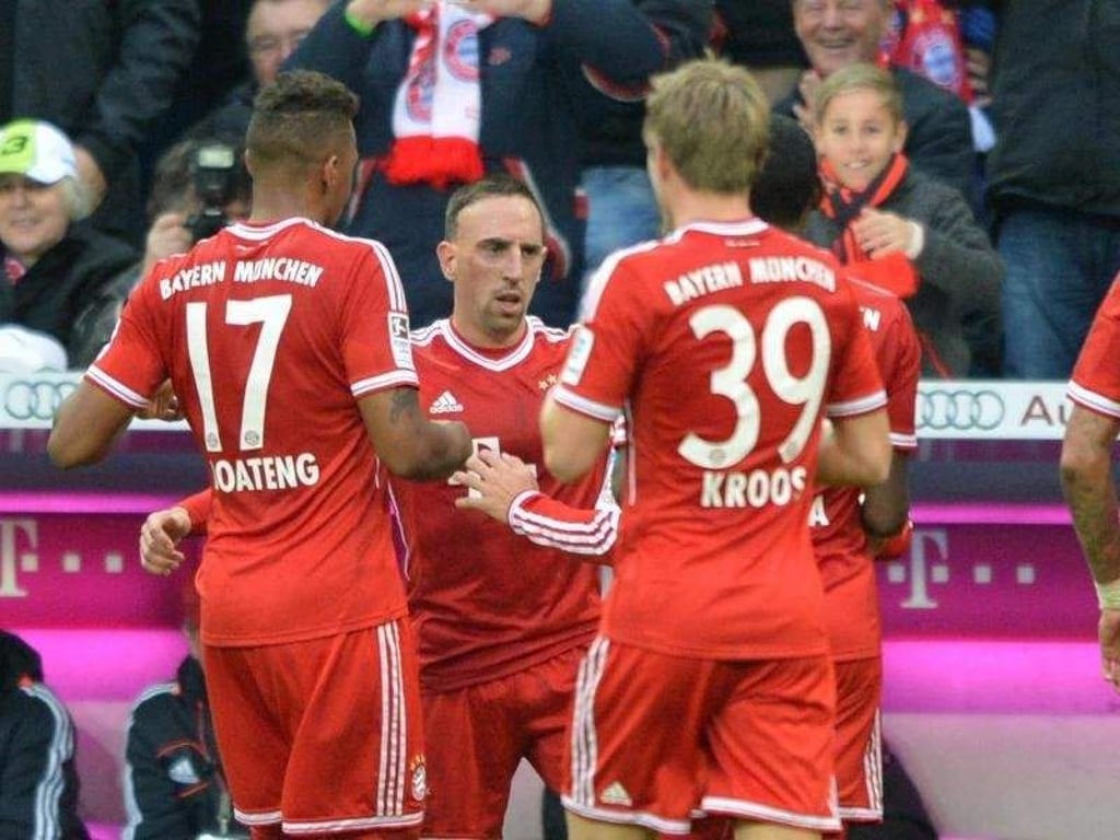 Der FC Bayern meisterte die Pflichtaufgabe FC Augsburg souverän. Foto: Peter Kneffel