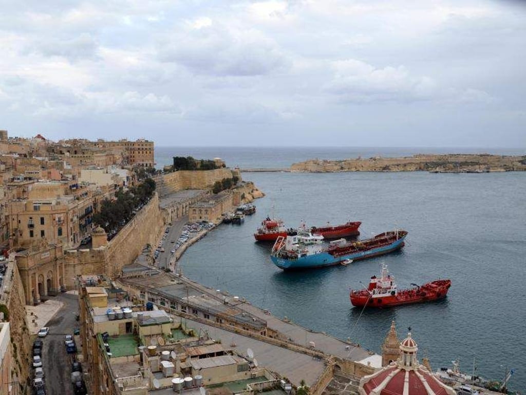 Maltas Hauptstadt Valetta ist neben dem niederländischen Leeuwarden eine der zwei Europäischen Kulturhauptstädte 2018. Foto: Andreas Heimann/dpa-tmn