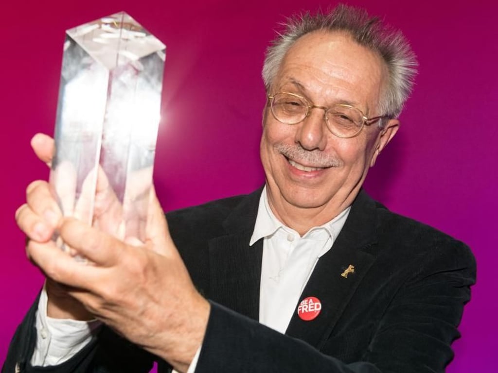 Berlinale-Direktor Dieter Kosslick hat den Ehrenpreis erhalten. Foto: Soeren Stache