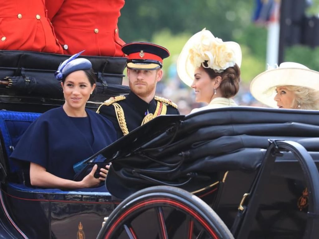Kutschfahrt mit Prinz Harry, Herzogin Meghan, Herzogin Kate und Herzogin Camilla. Foto: Gareth Fuller/PA Wire