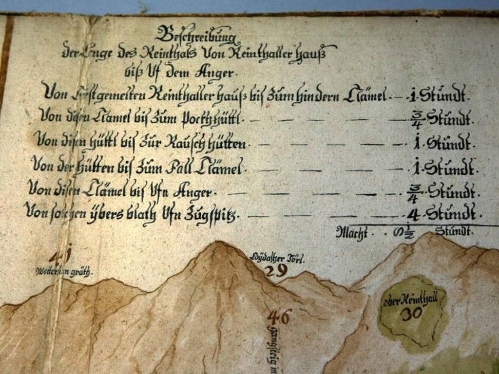 Ein Teil der Zugspitzregion auf einer Karte aus dem Jahr 1770 aus dem Archiv des Deutschen Alpenvereins. In einem Kasten sind in Etappen die Gehzeiten vermerkt, deren letzte in vier Stunden über das Blatt zum Gipfel führt. Foto: Frank Mächler