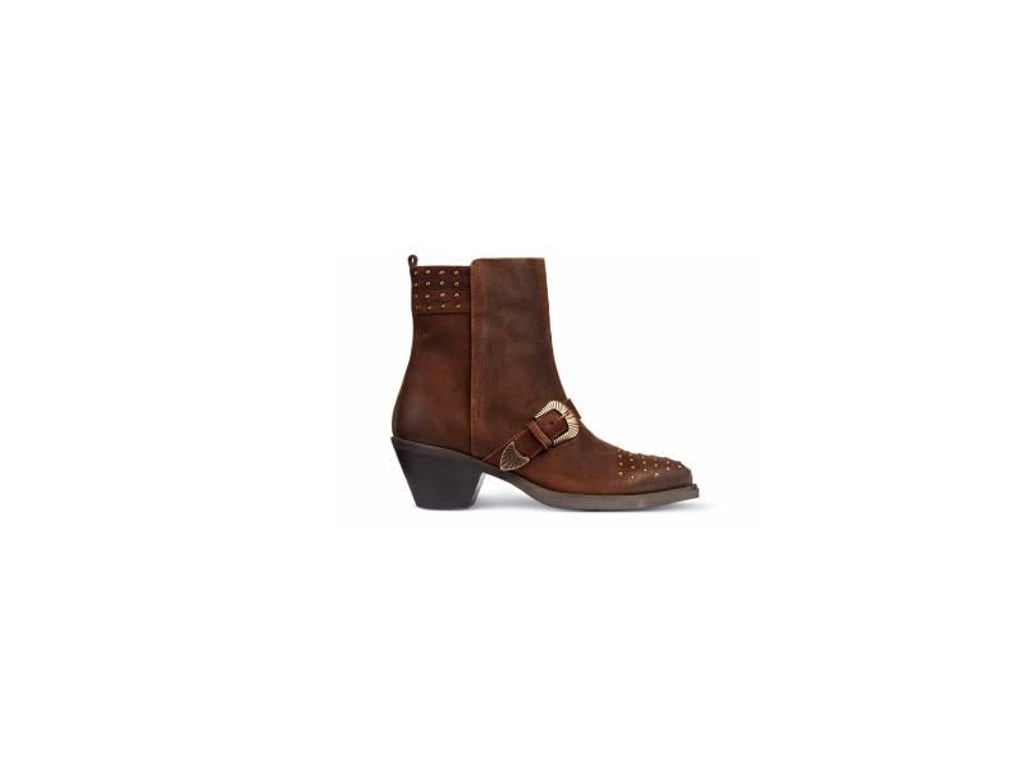 Westernboots mit typischem Trichterabsatz - hier ein Modell von Geox - machen einen der wichtigsten Schuhtrends im Herbst und Winter aus (ca. 175 Euro). Foto: Geox