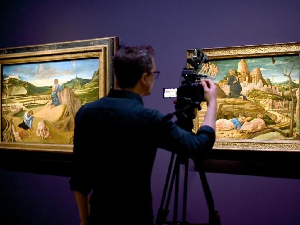 «Christus am Ölberg» (l) von Giovanni Bellini und «Christus am Ölberg» von Andrea Mantegna. Foto: Britta Pedersen