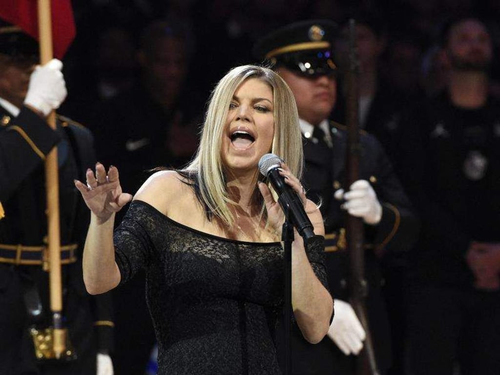 Fergie hat mit ihrer Jazz-Version der US-Hymne etwas Besonderes bieten wollen. Foto: Chris Pizzello/AP