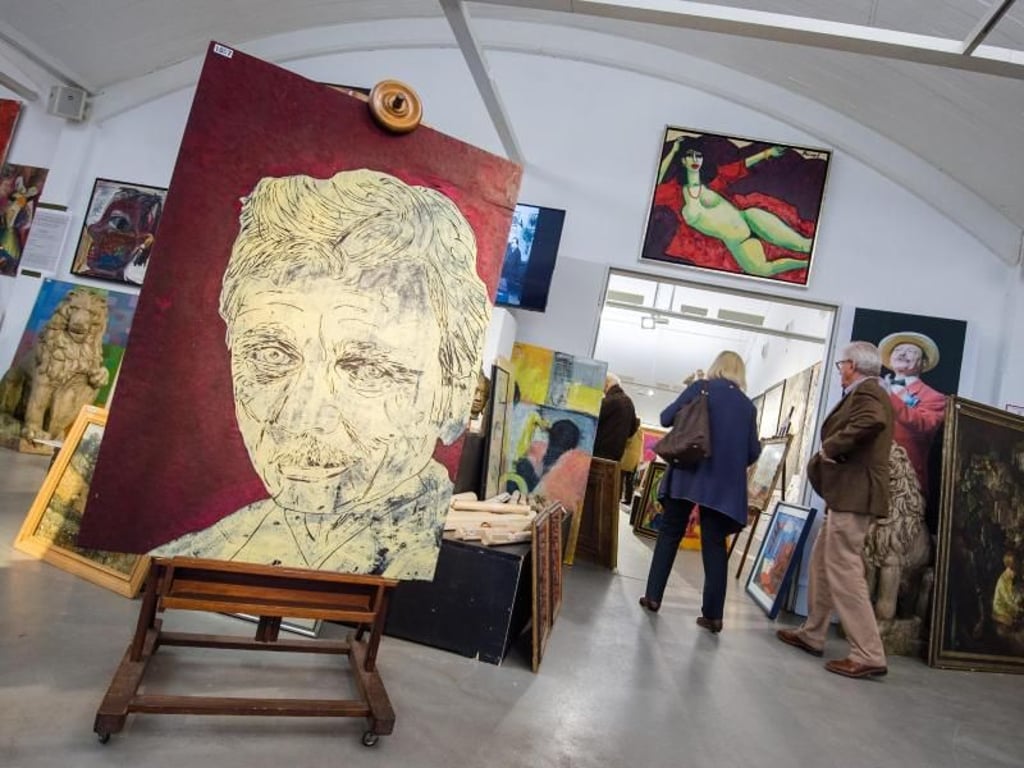 Bilder aus der Sammlung Uwe Friedrichsen in der Freien Akademie der Künste. Foto: Daniel Bockwoldt