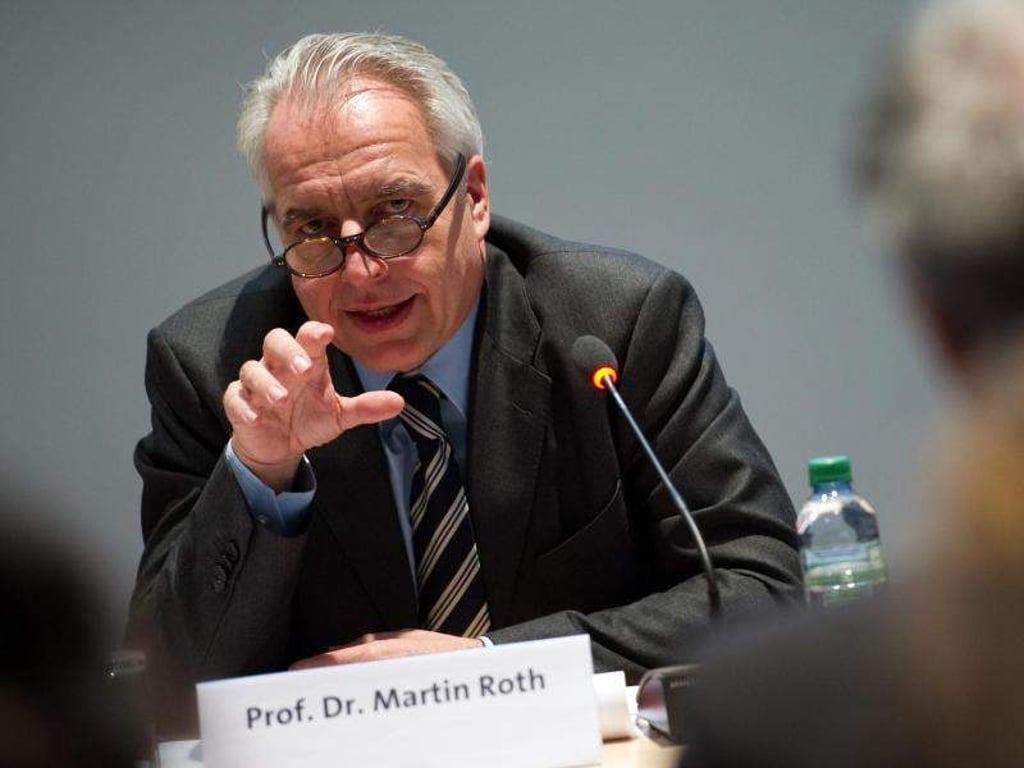 Martin Roth gibt seinen Chefposten am Londoner Victoria and Albert Museums nach fünf Jahren Amtszeit auf. Foto: Arno Burgi