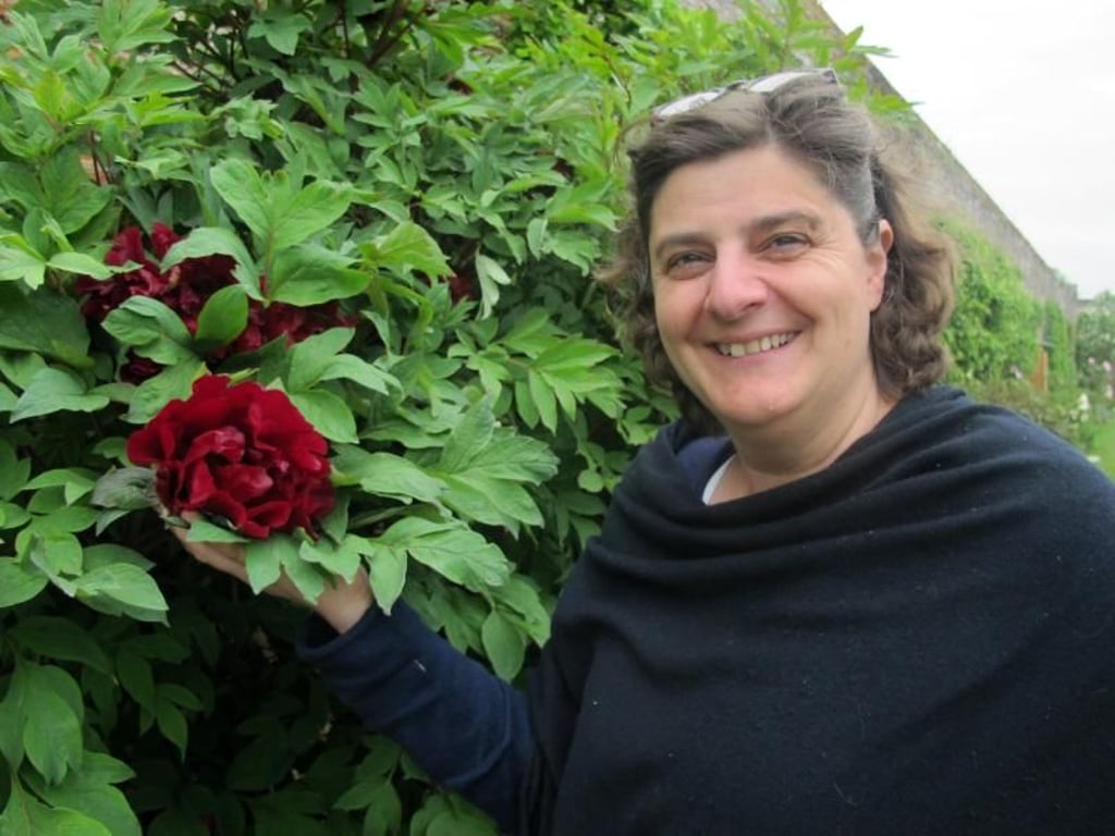 Nathalie Romatet ist Schlosserbin und hütet die Küchengärten im Park ihres Schlosses Miromesnil. Foto: Daniela David