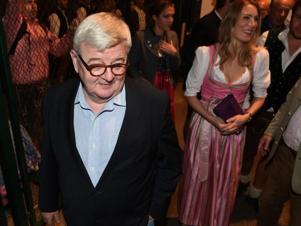 Der frühere Außenminister Joschka Fischer zu Gast im Käferzelt. Foto: Felix Hörhager