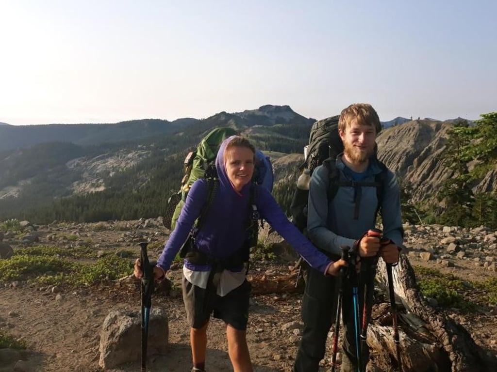 Großes Abenteuer: Die beiden Studenten Marieke und Jan haben den PCT in Angriff genommen. Foto: Hildegard Wewers