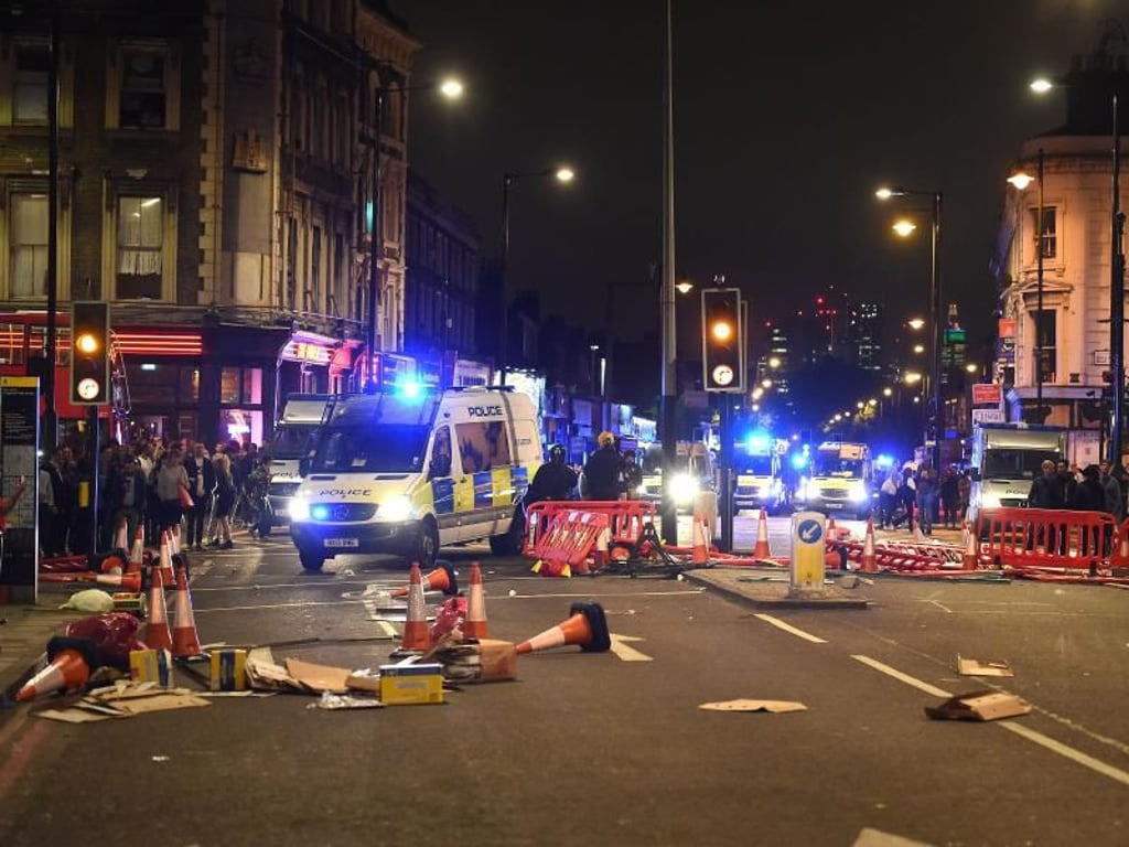 Die Polizei war mit einem großen Aufgebot im Einsatz. Foto: Lauren Hurley