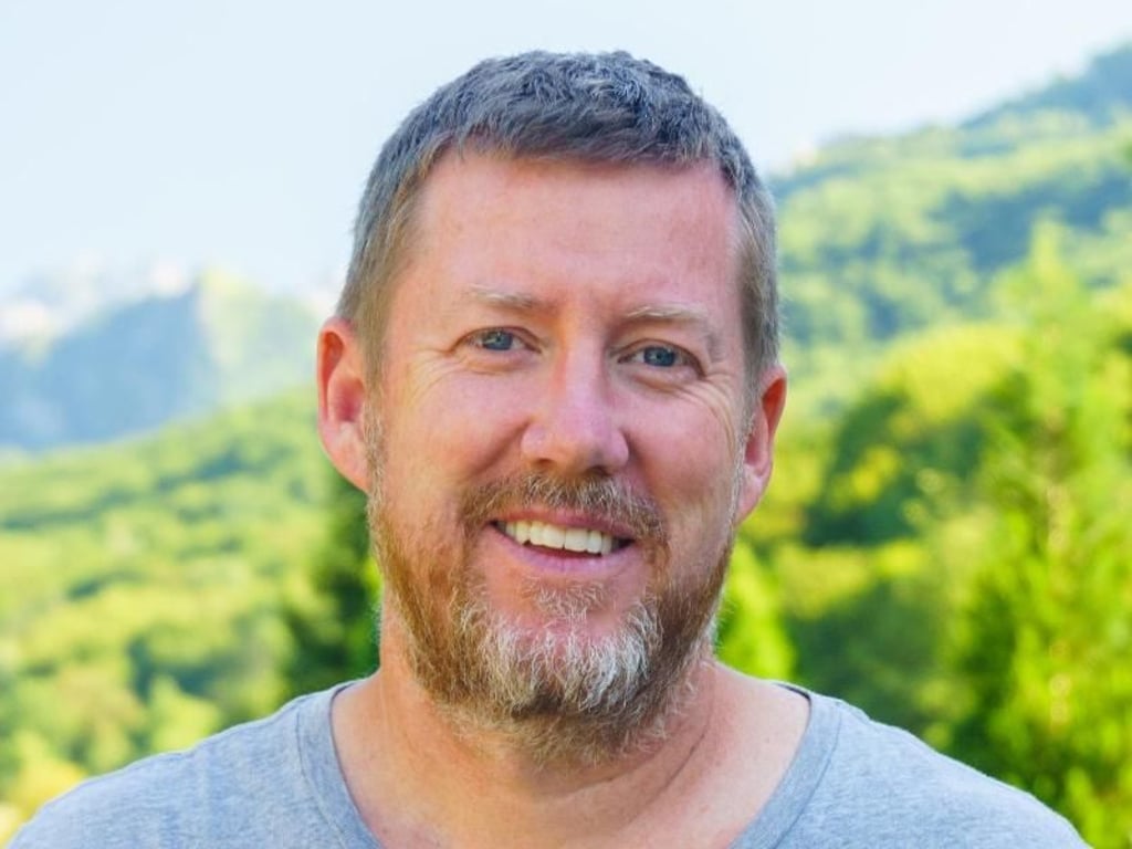 Der Amerikaner Tim Clancy lebt in Bosnien und setzt sich für die Förderung des Tourismus im Sutjeska-Nationalpark ein. Foto: Philipp Laage