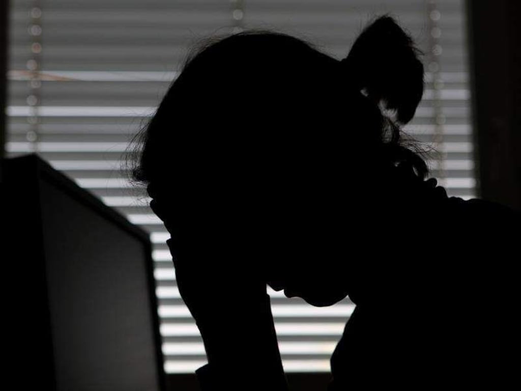Zwanghaftes Verhalten sollte früh behandelt werden. Ansonsten laufen Betroffene Gefahr an einer Depression zu erkranken. Foto: Marijan Murat