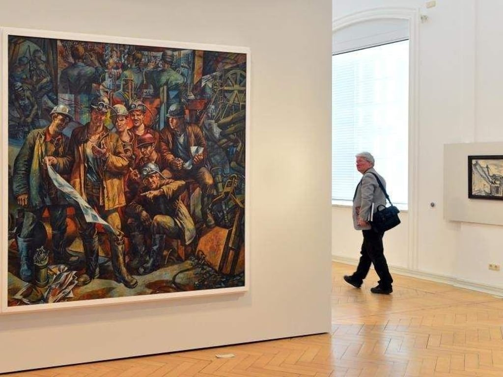 Ausstellung «Sonnensucher!» zur Kunstsammlung der Wismut. Foto: Martin Schutt
