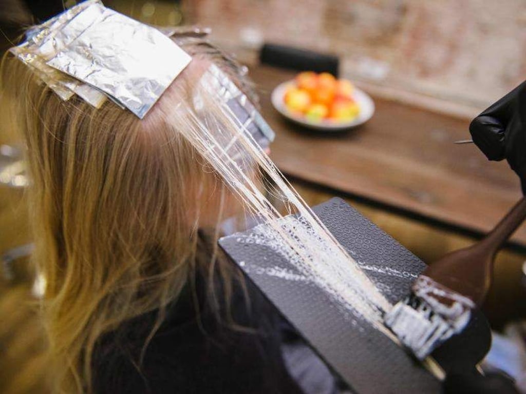 Die Haarfärbetechnik Sombre sorgt für fließende Farbkontraste. Foto: Gregor Fischer