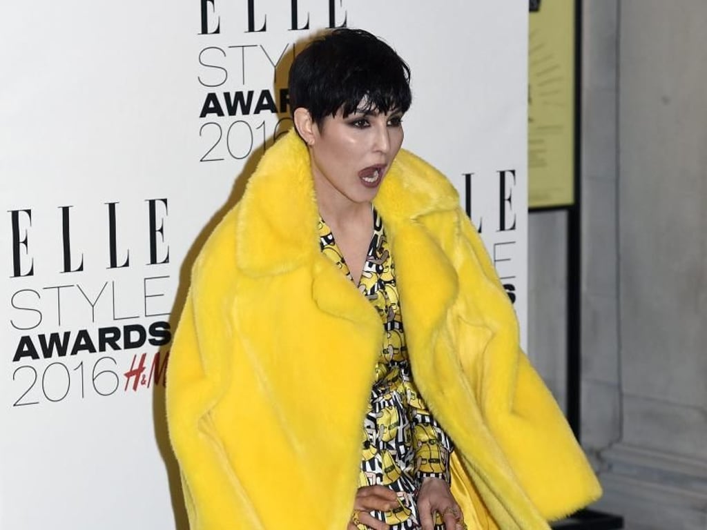 Die schwedische Schauspielerin Noomi Rapace sorgt für Farbe bei den Elle Style Awards. Foto: Facundo Arrizabalaga