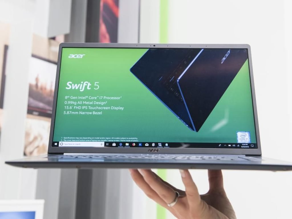 990 Gramm leicht und maximal 1,6 Zentimeter dick ist Acers neues 15-Zoll-Notebook Swift 5. Foto: Robert Günther