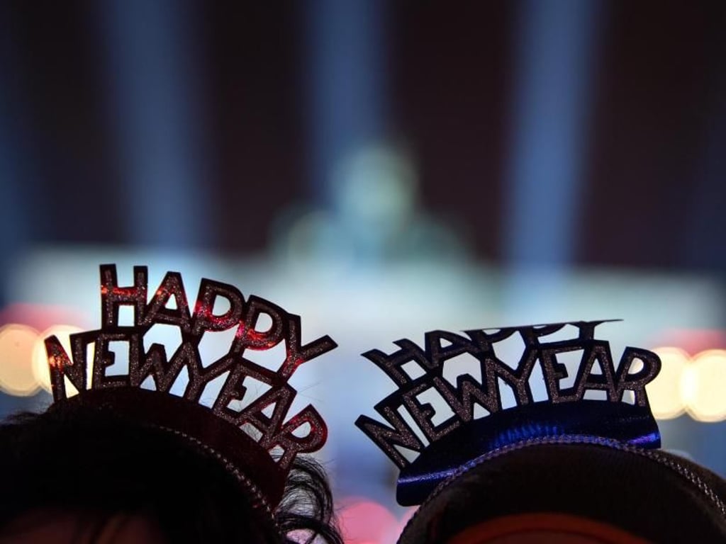 Das alte Jahr geht, das neue Jahr kommt - Silvester in Berlin. Foto: Monika Skolimowska