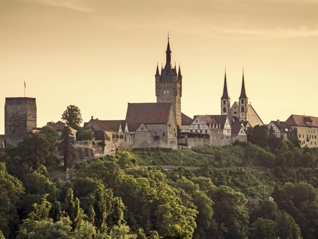 Der Neckarsteig führt bis nach Bad Wimpfen in Baden Württemberg. Foto: M.Schoebel/Neckarsteig-Büro/BadWimpfen