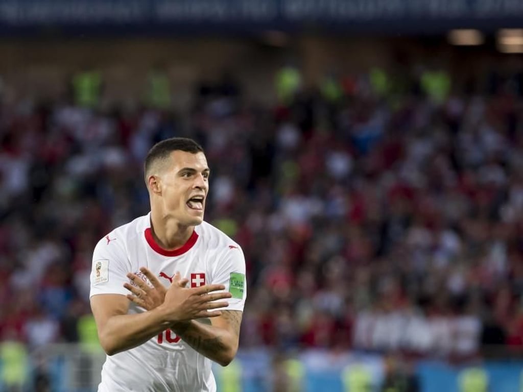 Der Schweizer Granit Xhaka jubelt über sein Tor zum 1:1-Ausgleich. Foto: Laurent Gillieron/KEYSTONE