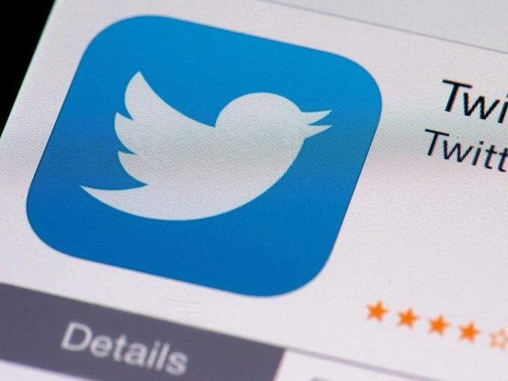 Im Profil von Twitter kann jeder Nutzer sein Geburtsdatum angeben. Foto: Arno Burgi