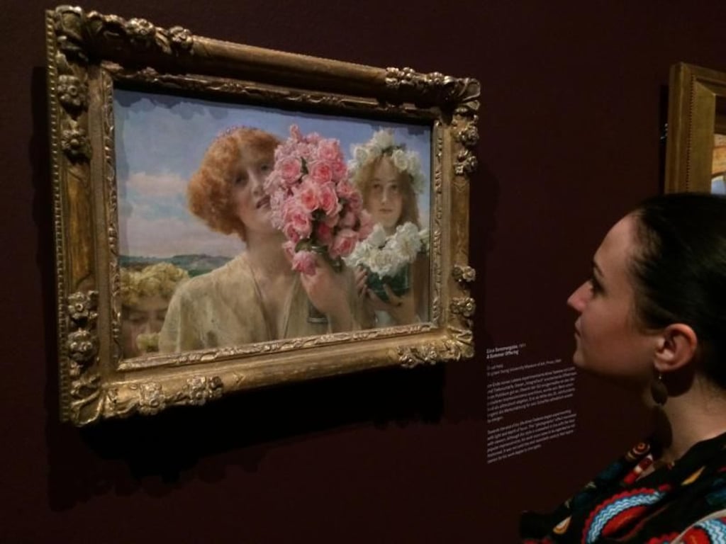 Lawrence Alma-Tadema, Eine Sommergabe, 1911. Foto: Matthias Röder