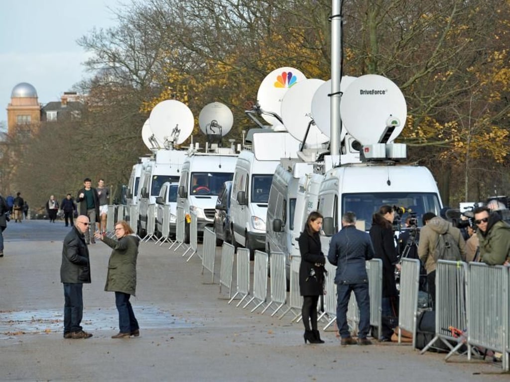 Das Warten hat sich für die Medien-Vertreter gelohnt. Foto: Nick Ansell