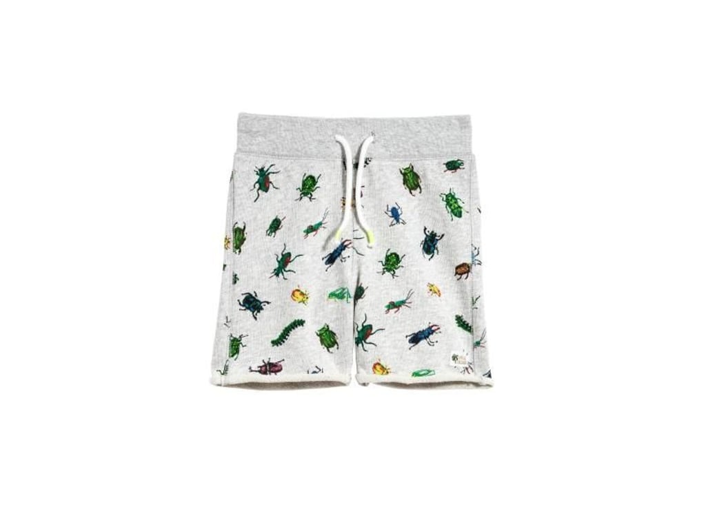Kinder stehen auf Käfer aller Art. Darum greifen auch gerne Designer dazu - zum Beispiel Nathalie Lété x H&M bei diesen Shorts (ca. 10 Euro). Foto: Nathalie Lété x H&M