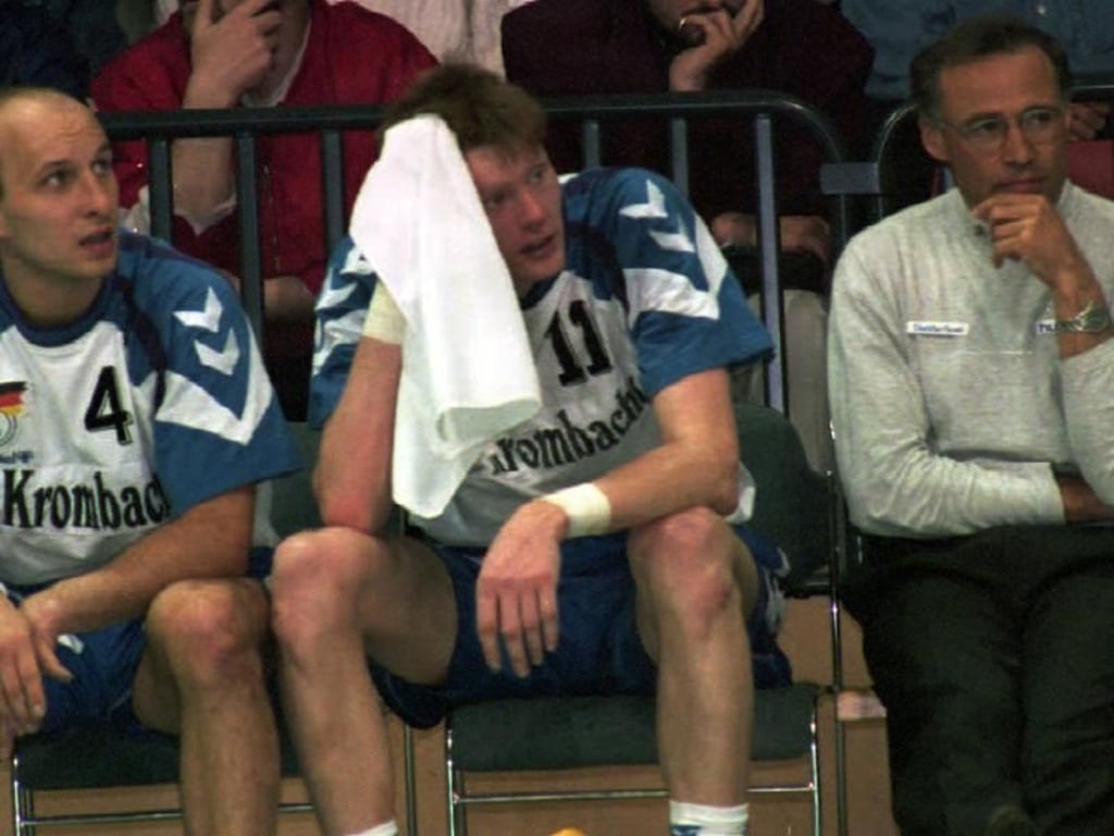 Unter Bundestrainer Arno Ehret hat die deutsche Handball-Nationalmannschaft das WM-Halbfinale gegen Frankreich verloren. Foto: Peer Grimm