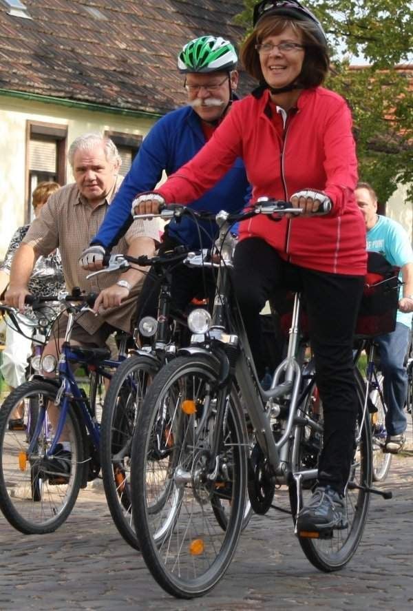Ja, die Vereinsmitglieder sind mit dem Radl da