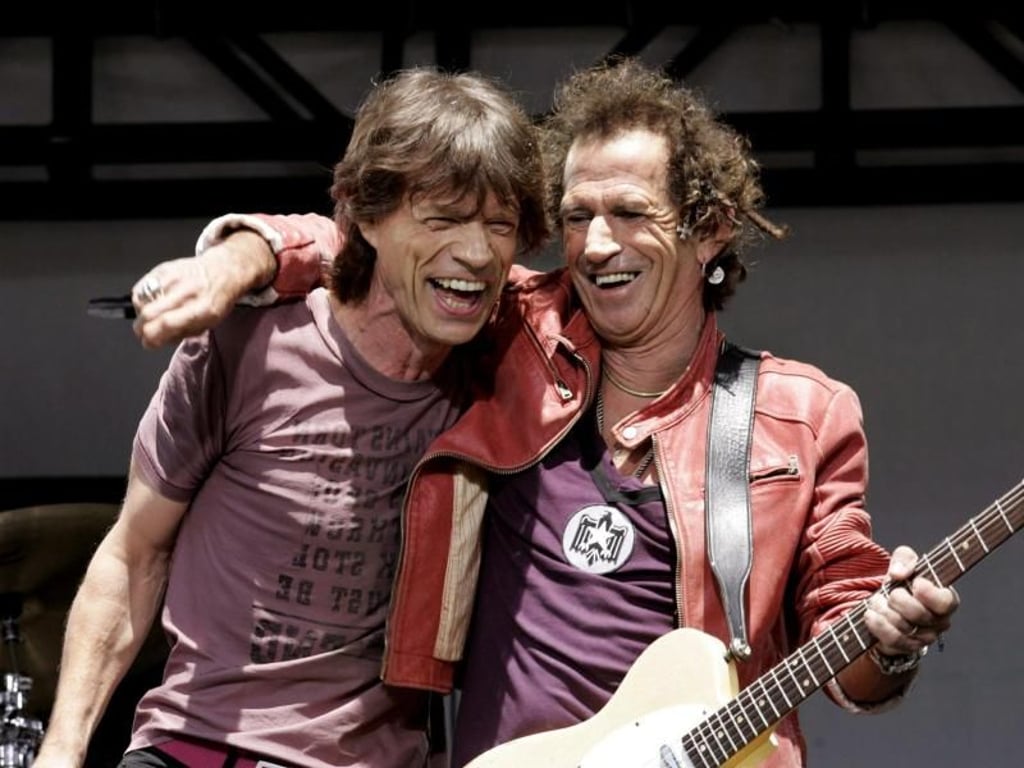 Mick Jagger (l) und Keith Richards 2005 in New York. Foto: Andrew Gombert