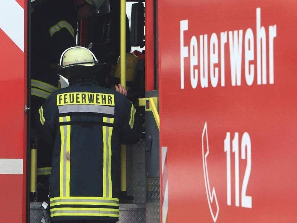 Den Feuerwehren in Sachsen-Anhalt gehen zunehmend die Helfer aus. Foto: Jens Wolf/Archiv