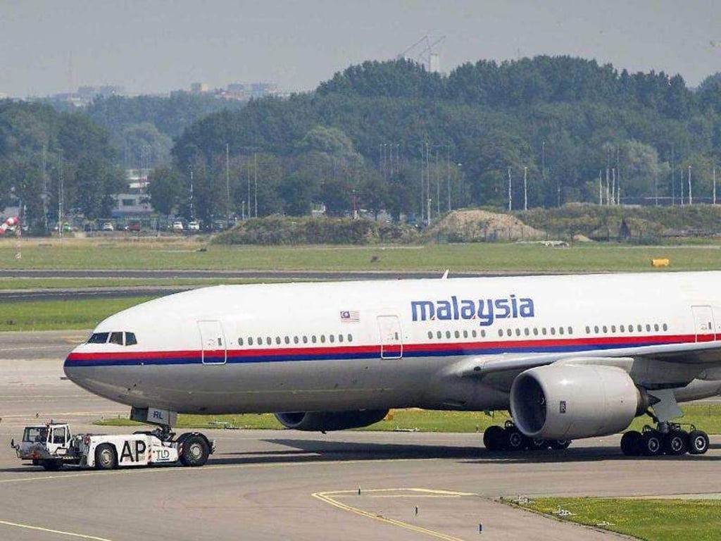 Eine Boeing 777-200 der Malaysia Airlines: Auch die Maschine des verschwunden Malaysia Fluges MH370 war eine Boeing 777-200. Foto: Valerie Kuypers/Archiv