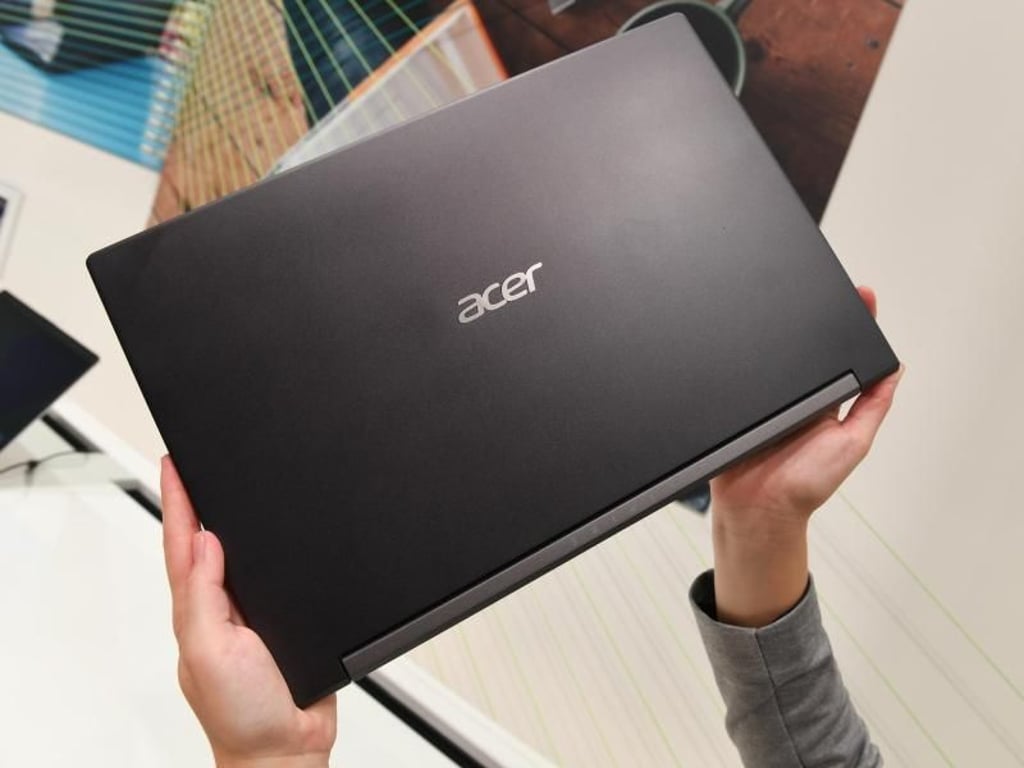 Im neuen Notebook Aspire 7 arbeitet ein Kaby-Lake-G Prozessor, den Intel aus einer Core-i7- oder Core-i5-CPU und dem vom Konkurrenten AMD zugekauften Grafikchip Radeon-Vega-M zusammengesetzt hat. Foto: Robert Günther