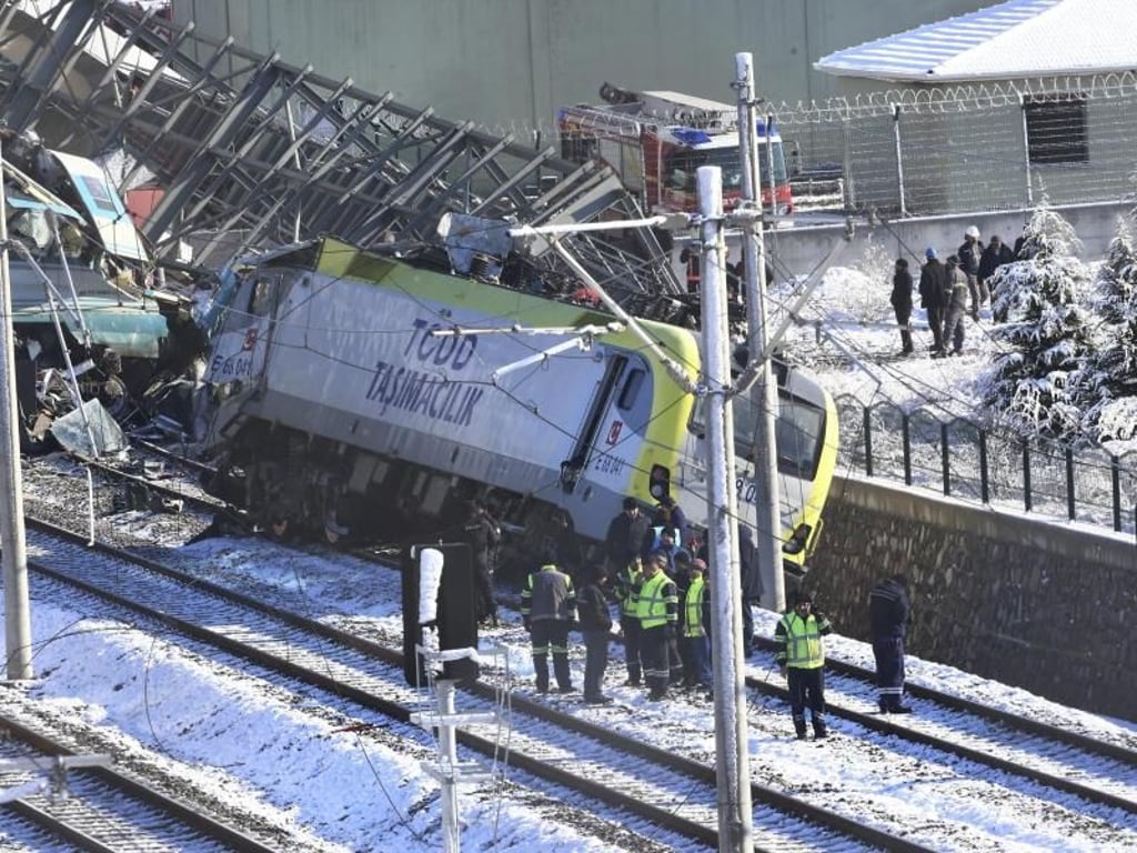 Unter den Toten sind auch mehrere Lokführer. Foto: Burhan Ozbilici/AP