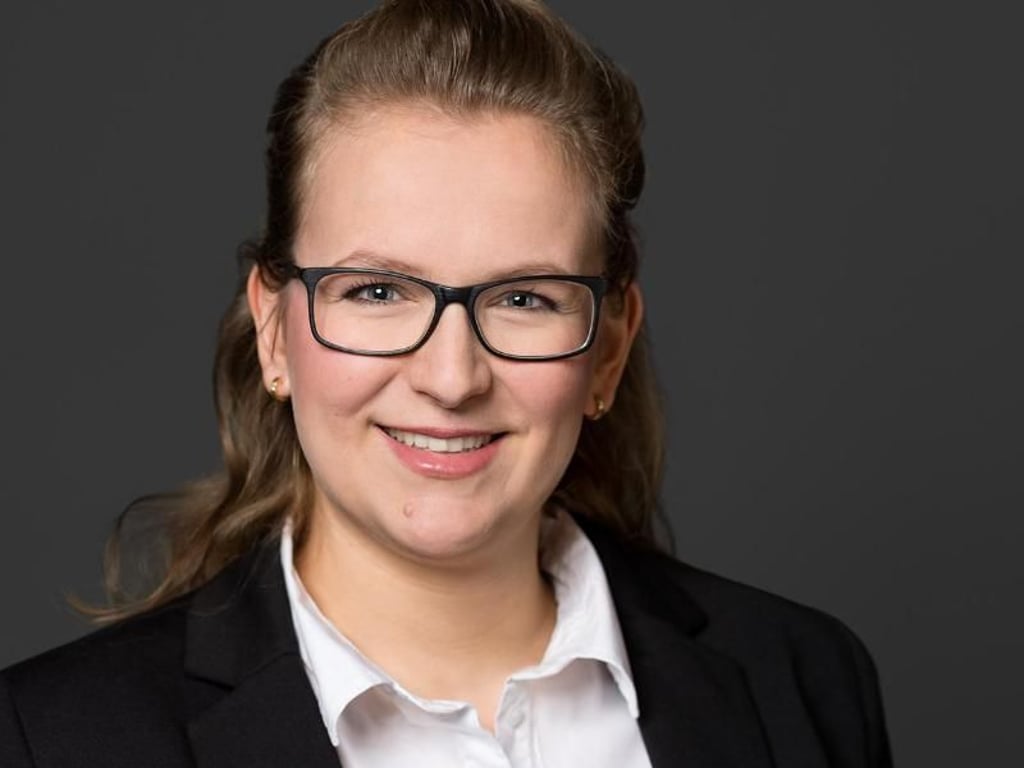 Julia Wagner arbeitet beim Eigentümerverband Haus & Grund Deutschland in Berlin. Foto: Die Hoffotografen/dpa-tmn
