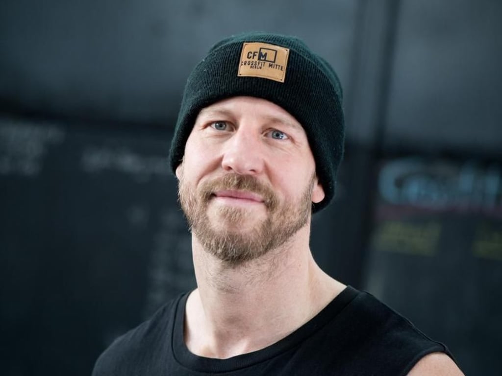 Lars Runne betreibt in Berlin das Crossfit-Studio Crossfit Mitte. Foto: Franziska Gabbert