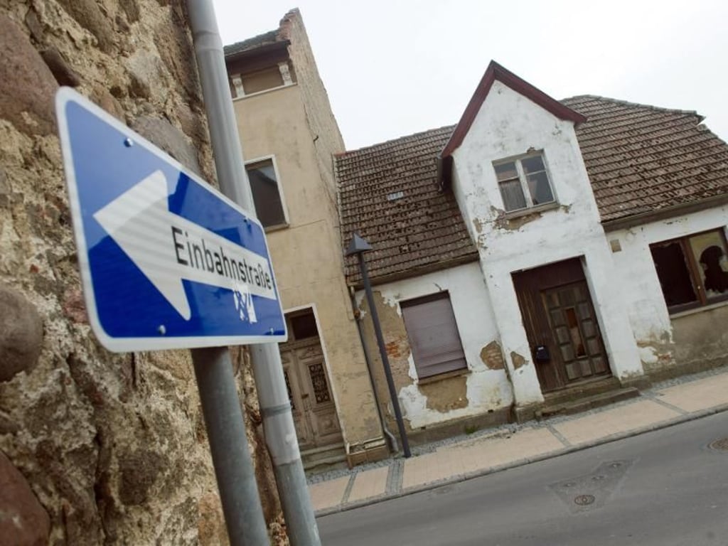 Loitz im Landkreis Vorpommern-Greifswald: Im östlichen Mecklenburg-Vorpommern gibt es einen Wohungsleerstand von zehn Prozent und mehr. Foto: Stefan Sauer/Archiv