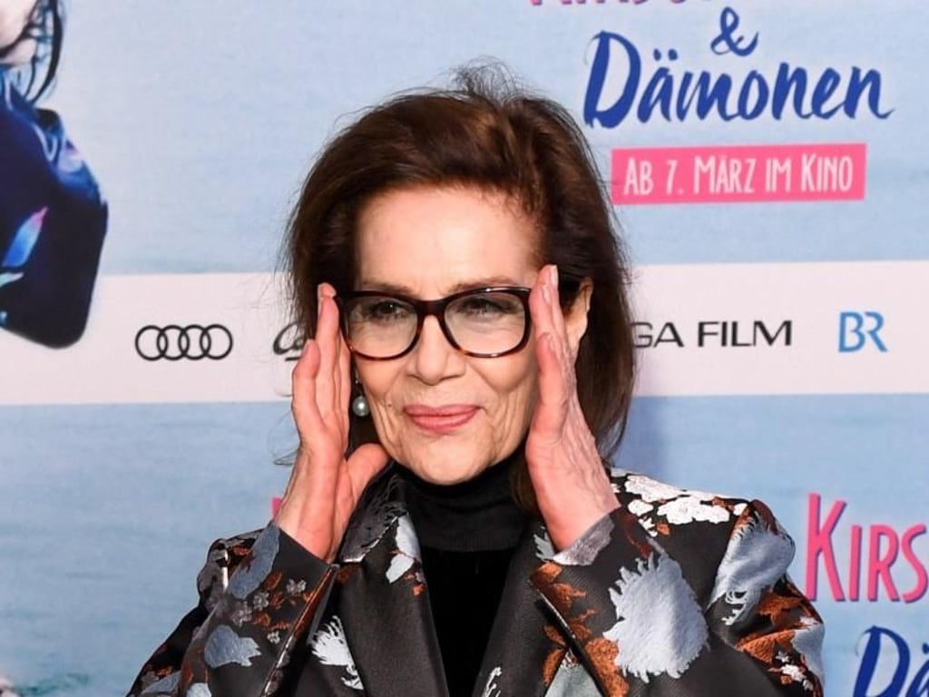 Hannelore Elsner bei der Premiere des Films "Kirschblüten und Dämonen". Foto: Tobias Hase