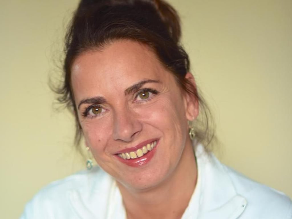 Nicola Alferi bietet Kochkurse für Kinder an. Außerdem hat sie ein Kinderkochbuch geschrieben. Foto: Andrea Schick-Zech